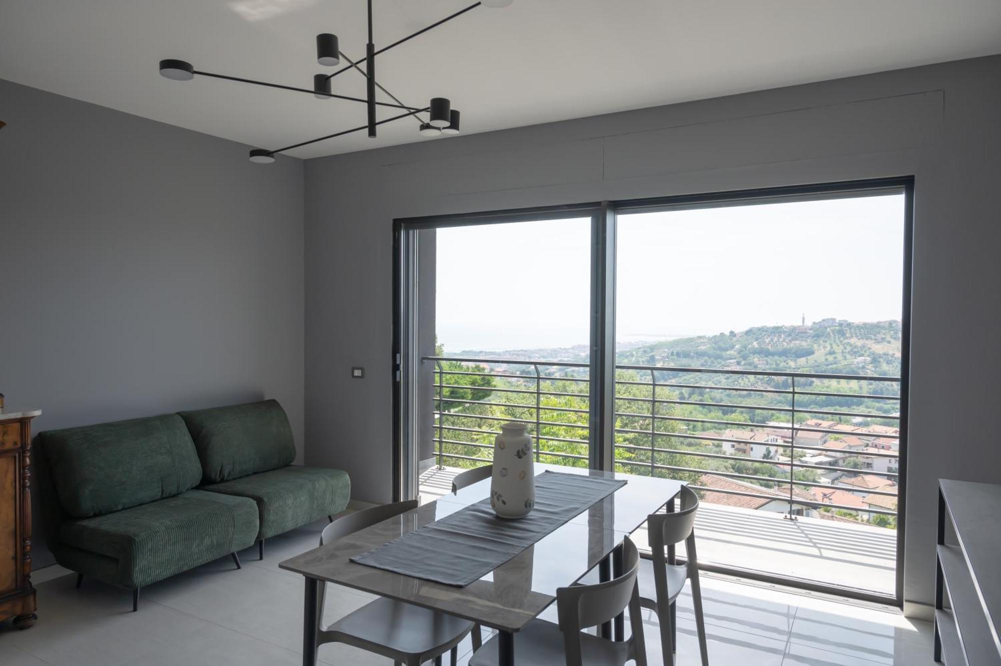 Casa Vista Mare E Colline A Montesilvano Colle Extérieur photo