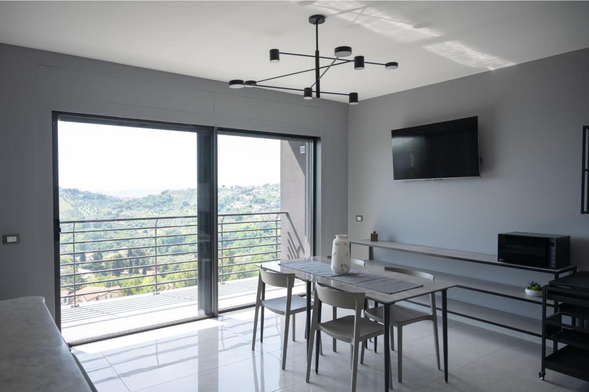 Casa Vista Mare E Colline A Montesilvano Colle Extérieur photo
